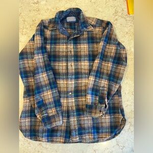 Pendleton Blue and Tan Plaid Button-Down Shirt